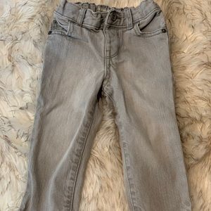 TODDLER BOY SKINNY JEANS